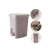 Lixeira Trama Com Pedal Bege 7L - Plasutil - Image 3