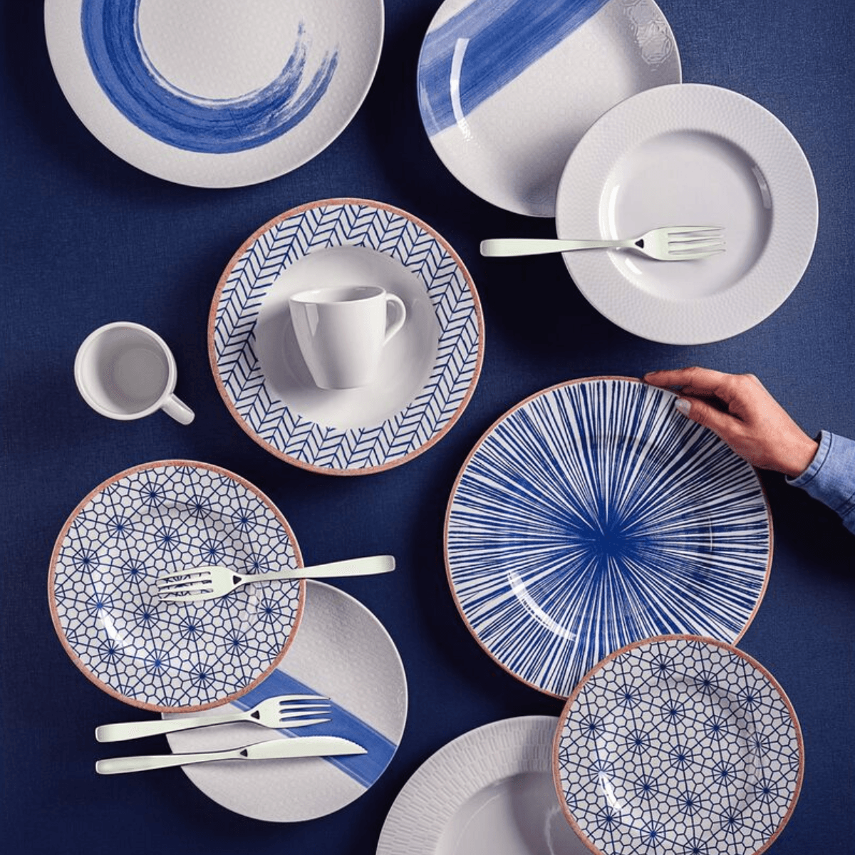 Prato Raso Tramontina Abstratta em Porcelana Decorada 28 cm - Imagem 4