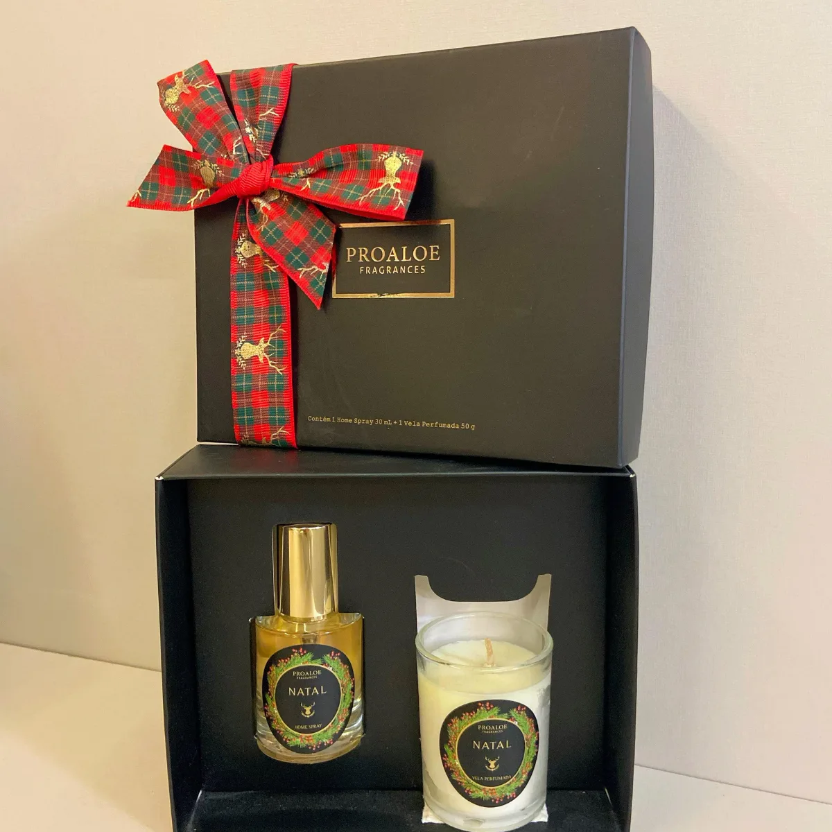 21 Kit Mini Aromatizador 30ml + Vela 50g – Winter Spices Natal