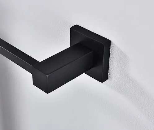 PORTA TOALHA QUADRADO – 60 CM – ZAMAK PRETO - Flvx - Imagem 2